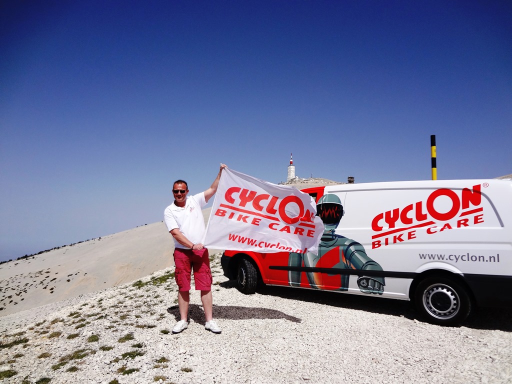 Klimmen tegen MS - Mont Ventoux & Cyclon Bike Care - 9 juni 2014